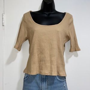 🌻CLEAROUT🌻 H&M Quarter Sleeve Ribbed Top |Tan |L
